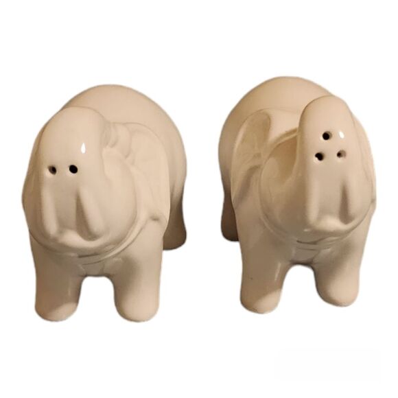 Salt & Pepper Shakers - Picture 1 of 5